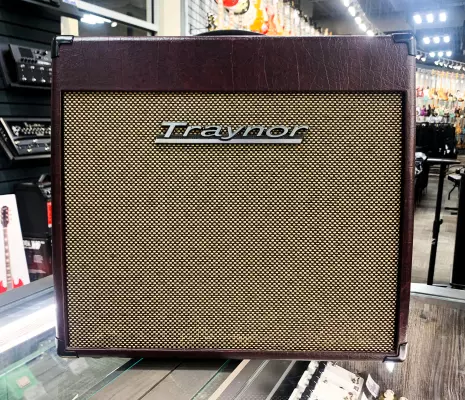 Traynor - Custom Valve 15 Watt All-Tube 1x12 Guitar Combo Amp - Wine Red